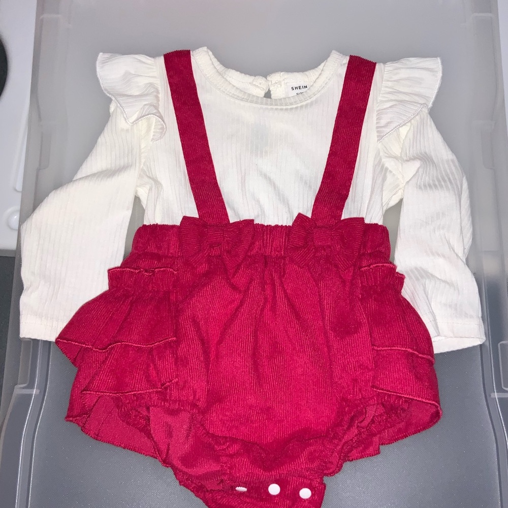 SHEIN White and Red Kids One Piece Bodysuit